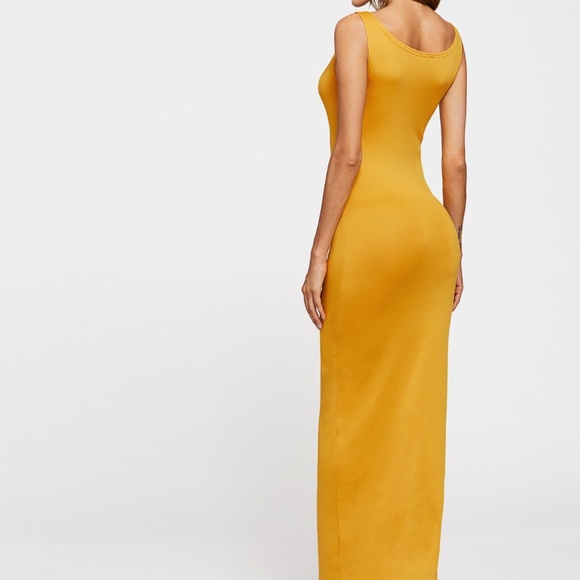 Scoop Neck Bodycon - Picture 5 of 5